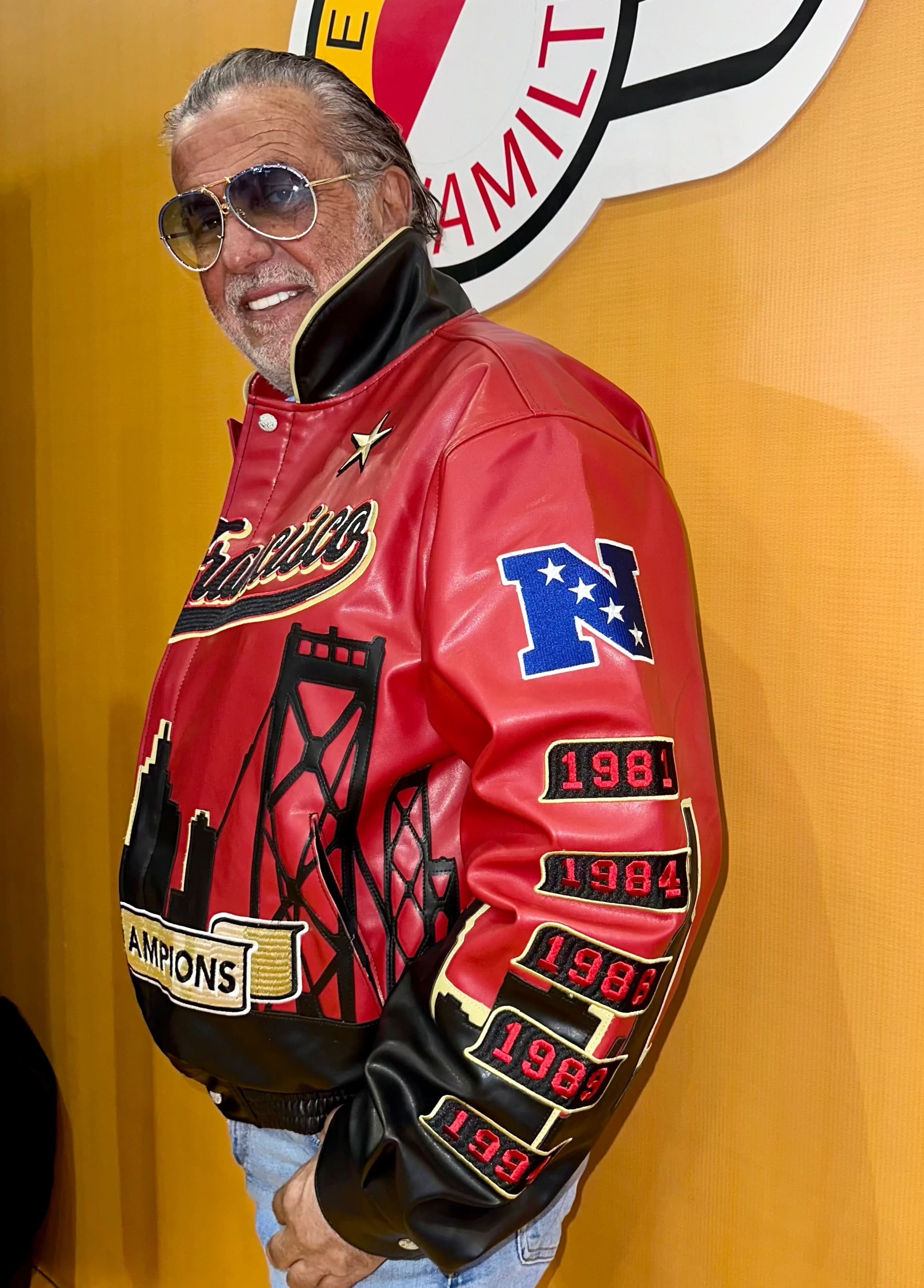 San Francisco 49ers 5X Super Bowl Champion Skyline Vegan Leather Jacke San Francisco 49ers 5X Super Bowl Champion Skyline Vegan Leather Jacke